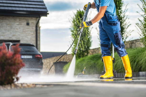 Best Pool Deck Cleaning  in Avoca, PA